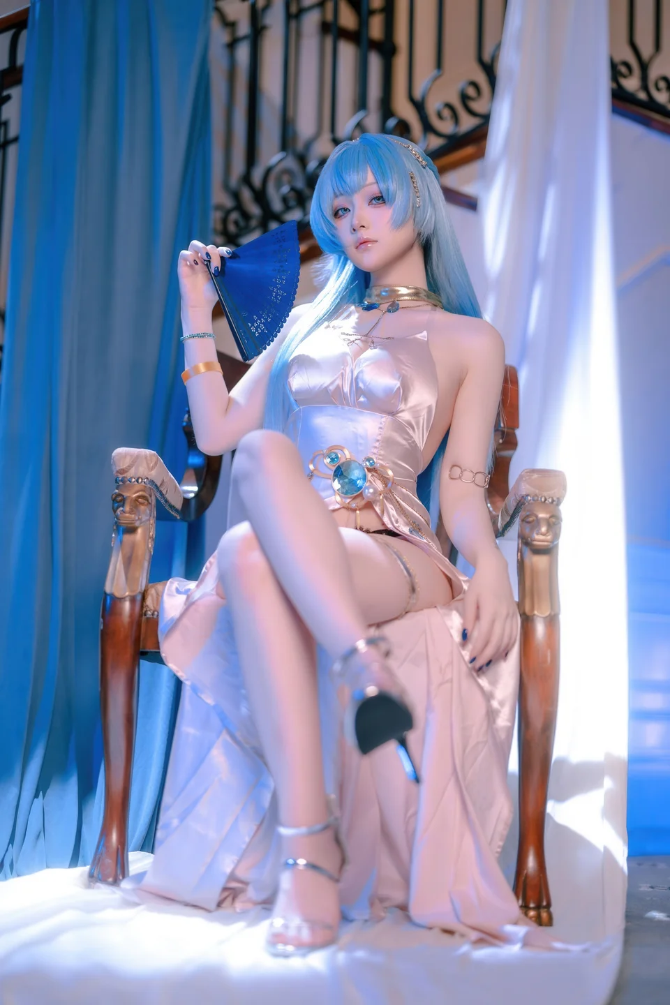 屿鱼_No_074_胜利女神：妮姬_海伦_礼服_60P_535MB tg@simisebaisi 【丝足阁】038.webp